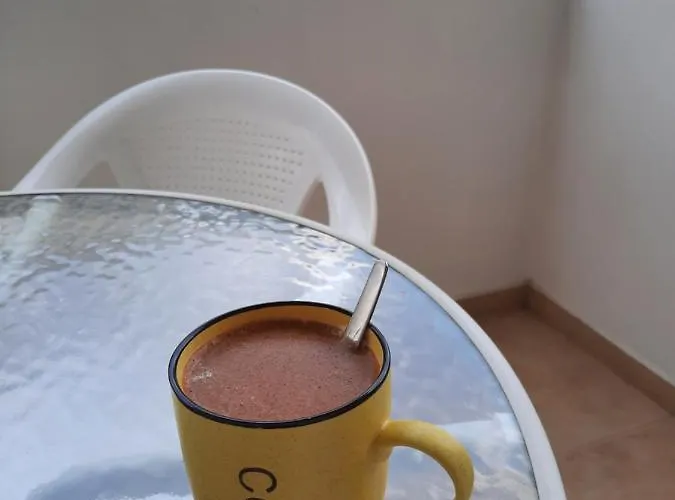 Διαμέρισμα Large Apt 2 Bedrooms Sea View & 2 Balconies Λάρνακα