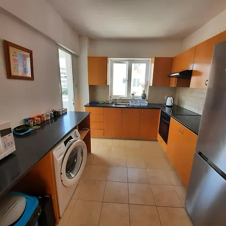 Large Apt 2 Bedrooms Sea View & 2 Balconies Апартаменты *