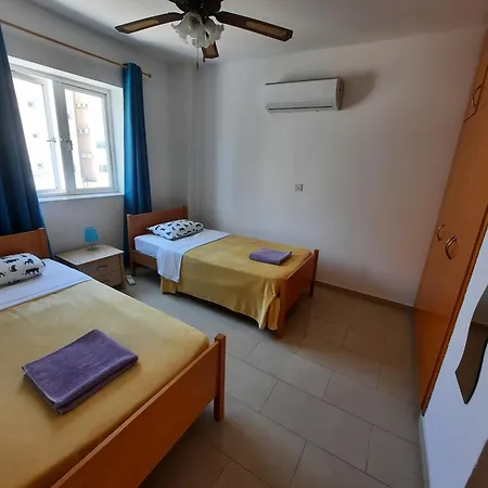 Апартаменты Large Apt 2 Bedrooms Sea View & 2 Balconies